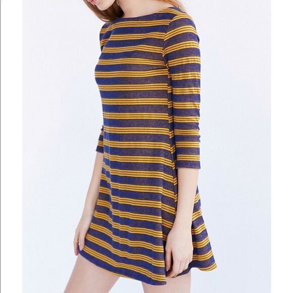 Urban Outfitters | BDG navy & yellow dress, large - Picture 1 of 9